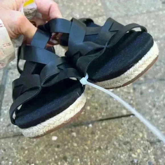 New Cole Haan Women's Crystal 70MM Wedge Black Sandal~ Size 10 - Picture 6 of 7